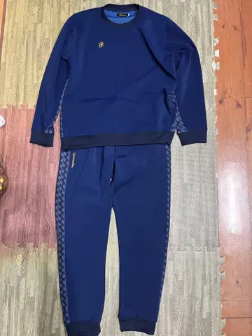 Resurrection 상하의 셋업 사이즈 XL