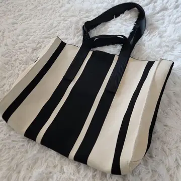 자라 ZARA 패브릭 토트 백 스트라이프 화이트 블랙 모노톤