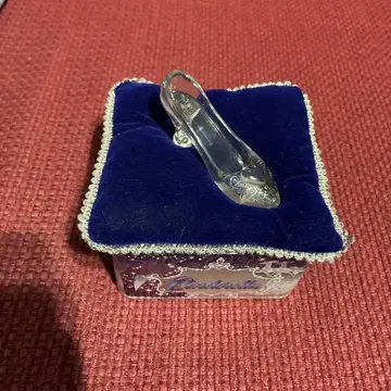 신데렐라 유리 구두