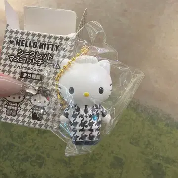 헬로키티 하운드투스 패턴 시크릿 마스코트 참