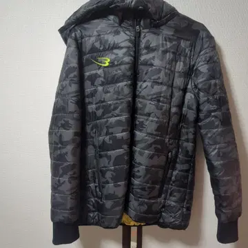 BODY MAKER 카모플라쥬 다운 자켓 ( 후드 부착 )