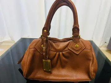 브라운 가죽 보스턴형 토트백