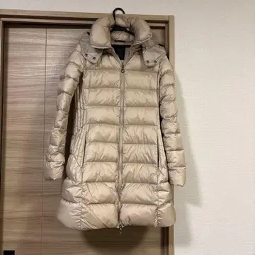 TATRAS 베이지 롱 다운 자켓