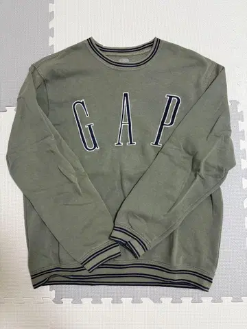 GAP 올리브 그린 트레이닝복 L 사이즈