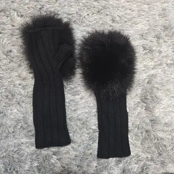 [ 새상품급 ] 블랙 퍼 니트 장갑