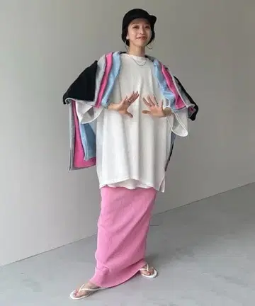 wee9s 슈퍼 루즈 라이트 스웨티 (반팔)