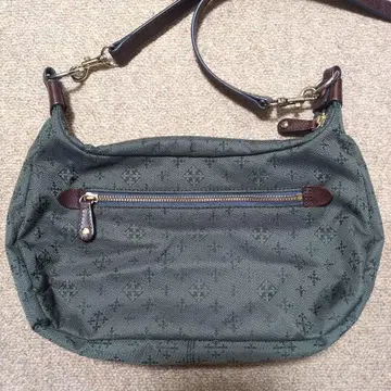 러셋 모노그램 롱 숄더백 사선 그레이