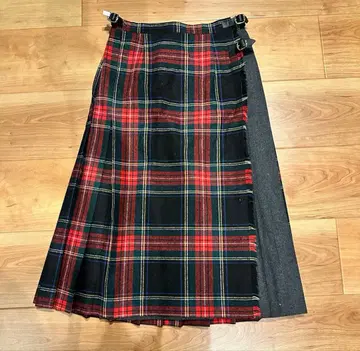 오닐 오브 더블린 종아리 기장 플리츠 스커트