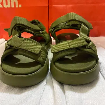 CAMPER 올리브 스포츠 샌들 사이즈 39