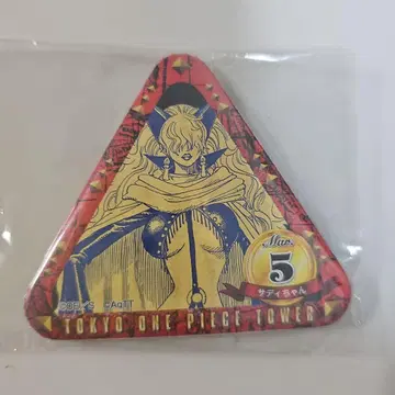 도쿄 원피스 타워 사디짱 생일 캔뱃지 카타쿠리 레어