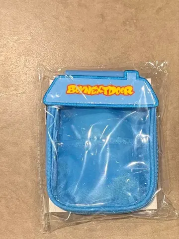 BAYNEXTDOOR MULTI POUCH