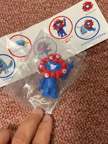 EXPO2025 PUTITTO 미야쿠미야쿠 (앉은 모습)