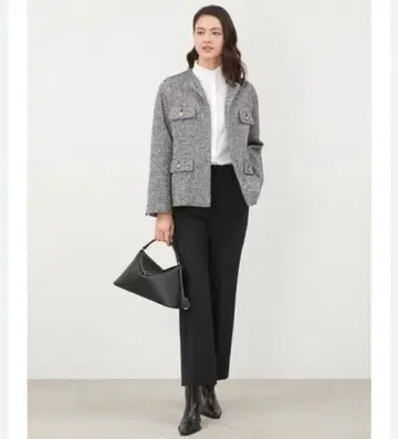 Mila Owen 플랩 디자인 숏 트위드 자켓