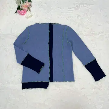 akane 아무우 비대칭 와플 니트 풀오버 배색