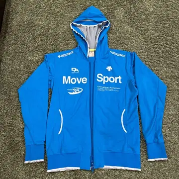 DESCENTE Move Sport 후드 부착 저지
