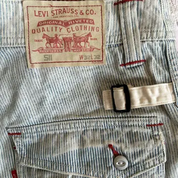 LEVI STRAUSS & CO. 511 W32 L32 데미지 데님