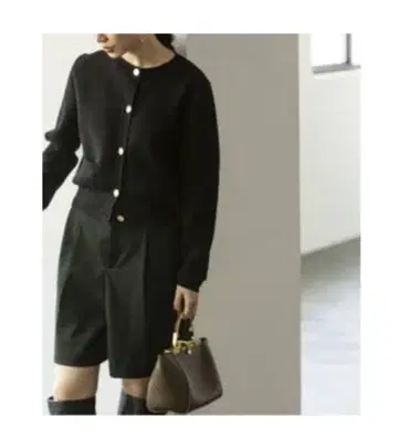 NOBLE 블랙 가디건