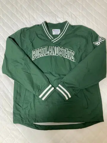포틀랜드 주립대학 Champion 나일론 자켓