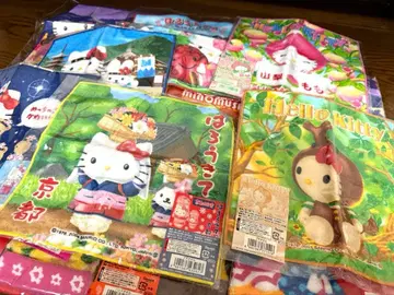 [ 미개봉 미사용 ] 헬로키티 타월 12개 세트 핸드 타월/미니 타월