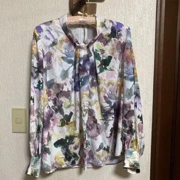 DAMA  플라워 프린트 블라우스 (친정 보관품)