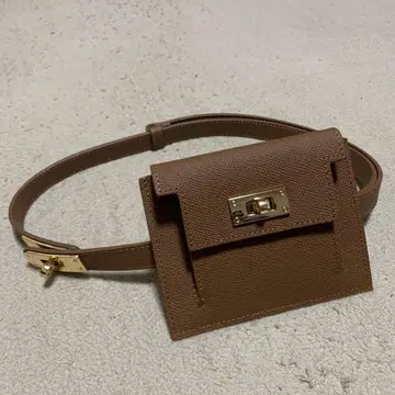 브라운 바디백 웨스트 파우치 코인 수납