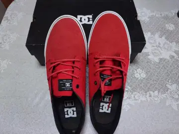 DC 신발 레드 캐주얼 스니커즈 27cm 미사용 새상품