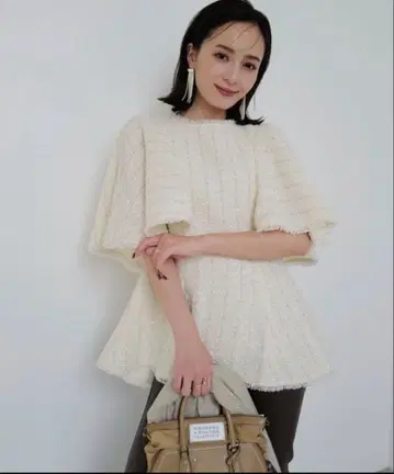 anuans 트위드 플레어 슬리브 상의