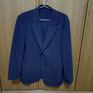 유니클로 JWA 칸도 블레이저