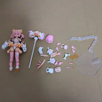 메가미 디바이스 푸니모후 마오 조립품