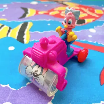 타이니 툰즈 스위티 파이 밀토이 아메토이