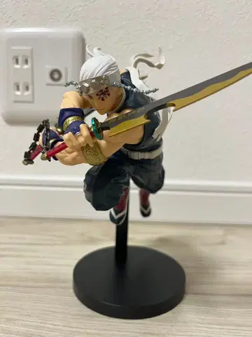 귀멸의 칼날 우즈이 텐겐 VIBRATION STARS 피규어