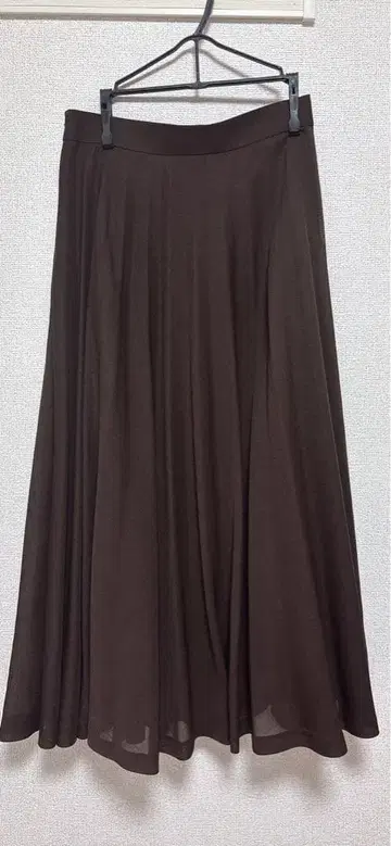 ANAYI 플리츠 롱 스커트 브라운