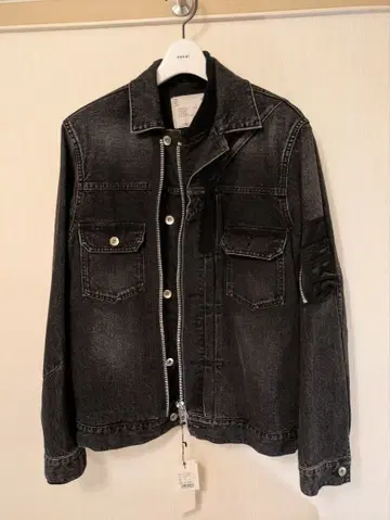 10월 한정판 새상품 sacai 도킹 데님 자켓
