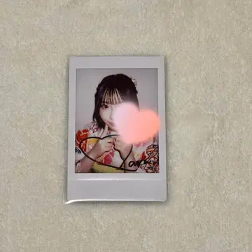 사쿠라바 하루카 후리소데 폴라로이드 사인 포함