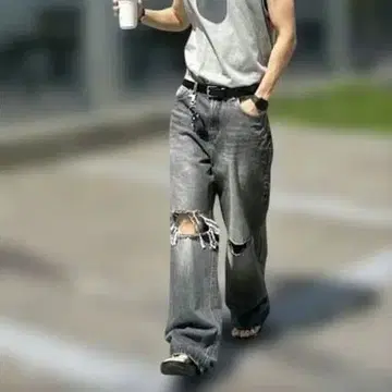 데미지 가공 다크 그레이 스트레이트 데님 한국 패션