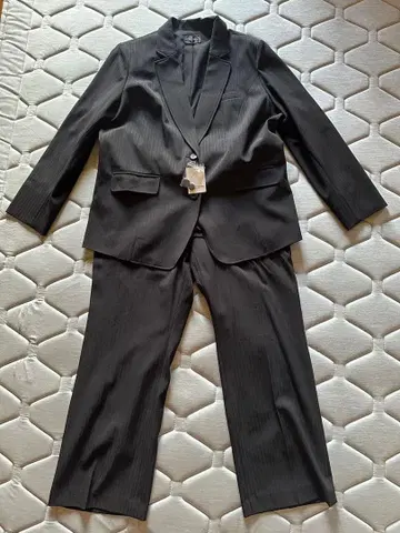 [ 미사용 새상품 ] 블랙 스트라이프 수트 셋업 빅 사이즈