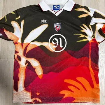 X-LARGE, 엄브로 콜라보 게임 셔츠