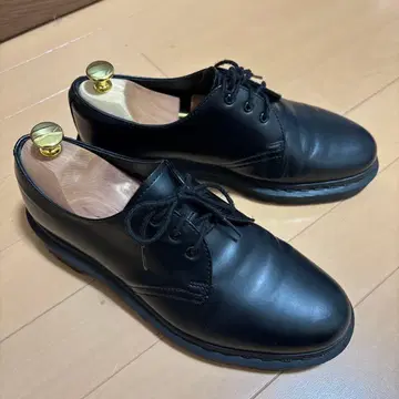 닥터마틴 3홀 MONO UK7