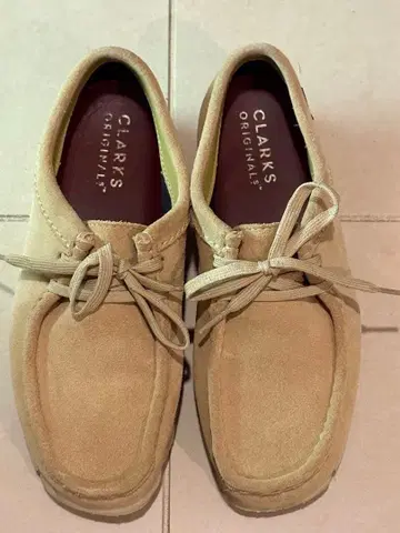 클락스 왈라비 GTX 고어텍스 베이지 UK4.5