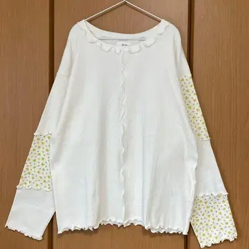 [ 새상품 ] *S M2* 패치워크 배색 메로우 티셔츠 사만사 모스모스