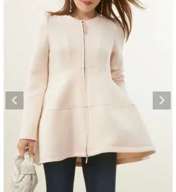 liala x pg 종이상자 니트 2단 프릴 페플럼 노카라 자켓