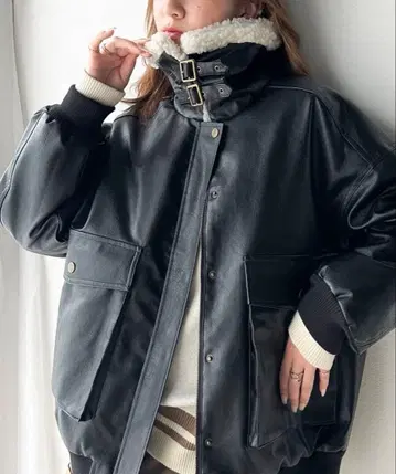 JAVA 보아 가죽 자켓