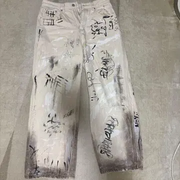 그래피티 디자인 스트레이트 레그 데님 L/50