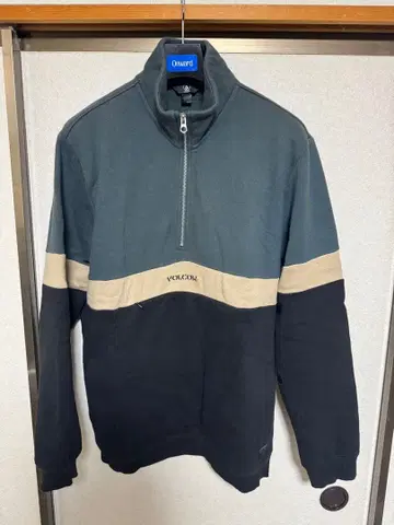 VOLCOM 집업 트레이닝복 L 사이즈