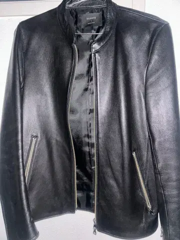 STUDIOS 블랙 가죽 자켓