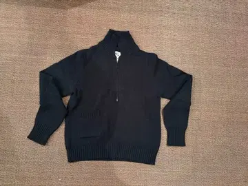 MHL. 네이비 니트 집업