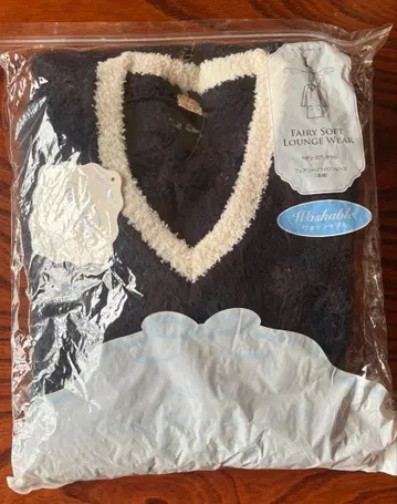 미개봉 새상품 유니클로 페어리 소프트 원피스