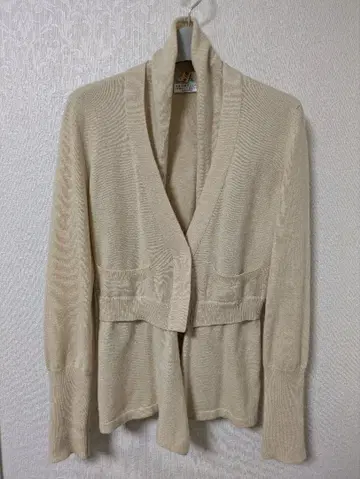 브루넬로쿠치넬리 캐시미어 가디건 베이지 계열