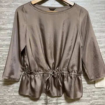 토탈리테 블라우스 [새상품급] [일본제]