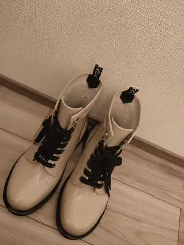 37 세르지오로시 에나멜 레인부츠 23.5